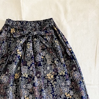 flower skirt ／ vintage(ひざ丈スカート)