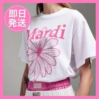 2点ピンク＆ブラック（水色ロゴ）(Tシャツ(半袖/袖なし))
