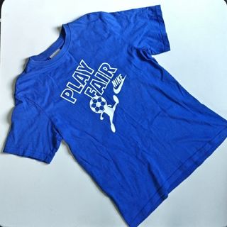 ナイキ(NIKE)のNIKE★ジュニアTシャツ★M★即購入OK‼(ウェア)