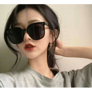 サングラス 黒 ビックフレーム 韓国 オシャレ メガネ  小顔効果  紫外線　