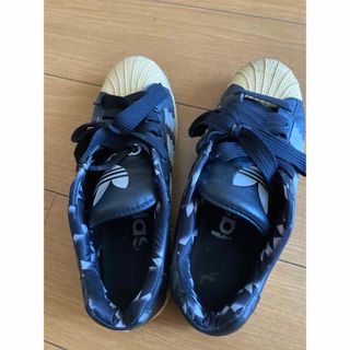 adidas送料込み(スニーカー)