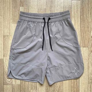 sound sports ショーツ　グレー Mサイズ(ショートパンツ)