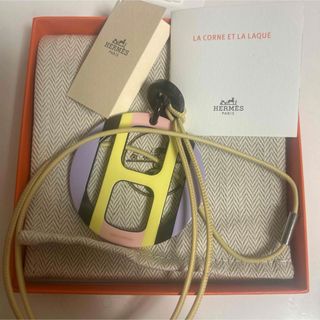 エルメス(Hermes)の値下げ★エルメス★エナメル　ペンダント 《Hエキップ》★ペンダントネックレス(ネックレス)