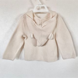 ギャップキッズ(GAP Kids)のGAP ベビー ニット カーデ ブラナンベア 白 クマ耳 80cm(カーディガン/ボレロ)