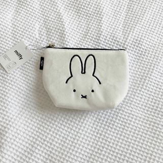 ミッフィー(miffy)の未使用　ミッフィー　ポーチ(ポーチ)