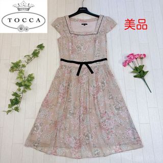 トッカ(TOCCA)の【美品】TOCCA   花柄  半袖  プリーツ シフォン ワンピース  0(ひざ丈ワンピース)