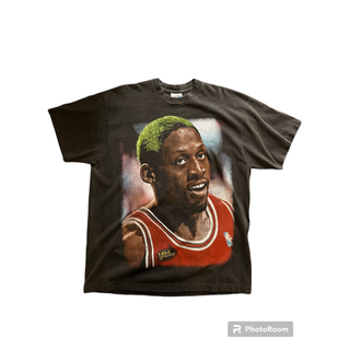 デニス・ロッドマン　プリントTシャツ　NBA バスケ　グラフィックTシャツ　(Tシャツ/カットソー(半袖/袖なし))