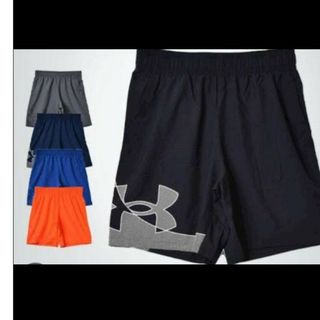 アンダーアーマー(UNDER ARMOUR)のトレーニングパンツ★アンダーアーマー★タグ付き★グレー(ショートパンツ)