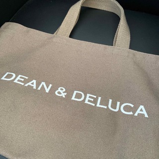 DEAN & DELUCA - DEAN&DELUCA チャリティートート2018 モカベージュ Sサイズ