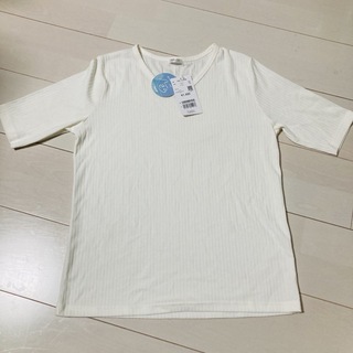 ハニーズ(HONEYS)のTシャツ　半袖　白　ハニさら　Vネック(Tシャツ(半袖/袖なし))