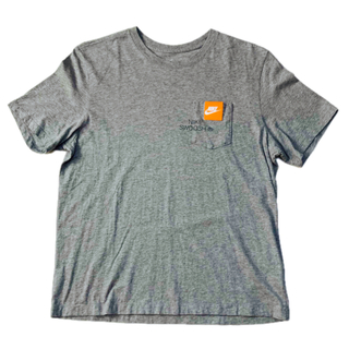 ナイキ(NIKE)の希少レア‼️NIKE ナイキ 定番ロゴ ポケットデザイン Tシャツ USED‼️(Tシャツ/カットソー(半袖/袖なし))