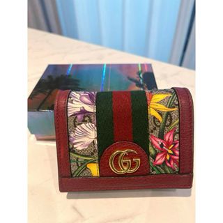 Gucci - グッチ二つ折り財布フラワー