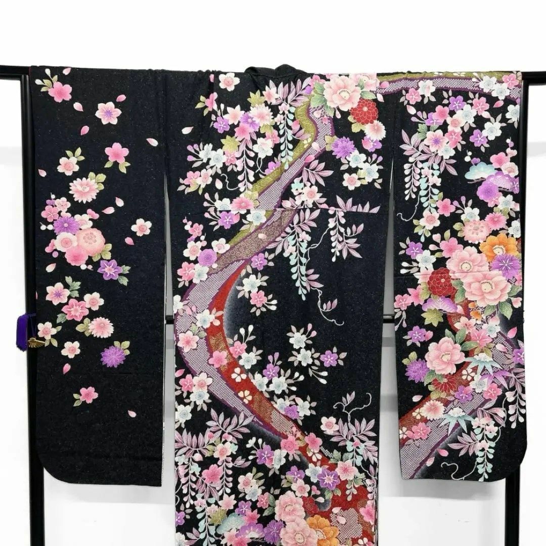 振袖 襦袢セット 金駒刺繍 鞠 花 銀通し ブラック系 着物 043w d 振袖 襦袢セット 金駒刺繍 鞠 花 銀通し ブラック系 着物 043w d
