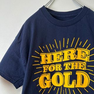 ビンテージ　古着　HERE FOR THE GOLD メンズ　半袖tシャツ(Tシャツ/カットソー(半袖/袖なし))