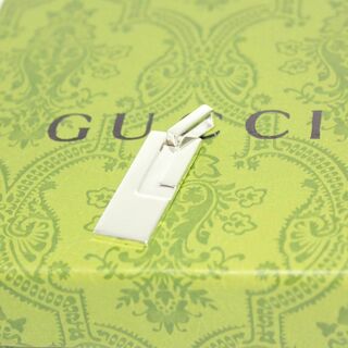 グッチ(Gucci)のGUCCI グッチ アクセサリー ロゴプレート ネックレス トップ シルバー(ネックレス)