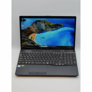 フジツウ(富士通)の15.6型 WA3/D1 i7 メモリ8GB SSD1TB+HDD1TB(ノートPC)