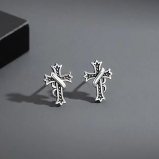 【再入荷】十字架　メンズ　アクセサリー　シルバー　ピアス　ストリート　韓国(ピアス(両耳用))