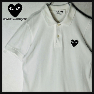 コムデギャルソン(COMME des GARCONS)の【即完売モデル】プレイコムデギャルソン 刺繍ロゴ ハート 半袖ポロシャツ 白(ポロシャツ)