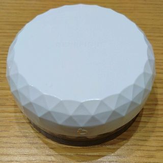 シセイドウ(SHISEIDO (資生堂))の【未使用】ベネフィーク ボディパウダー(ボディパウダー)