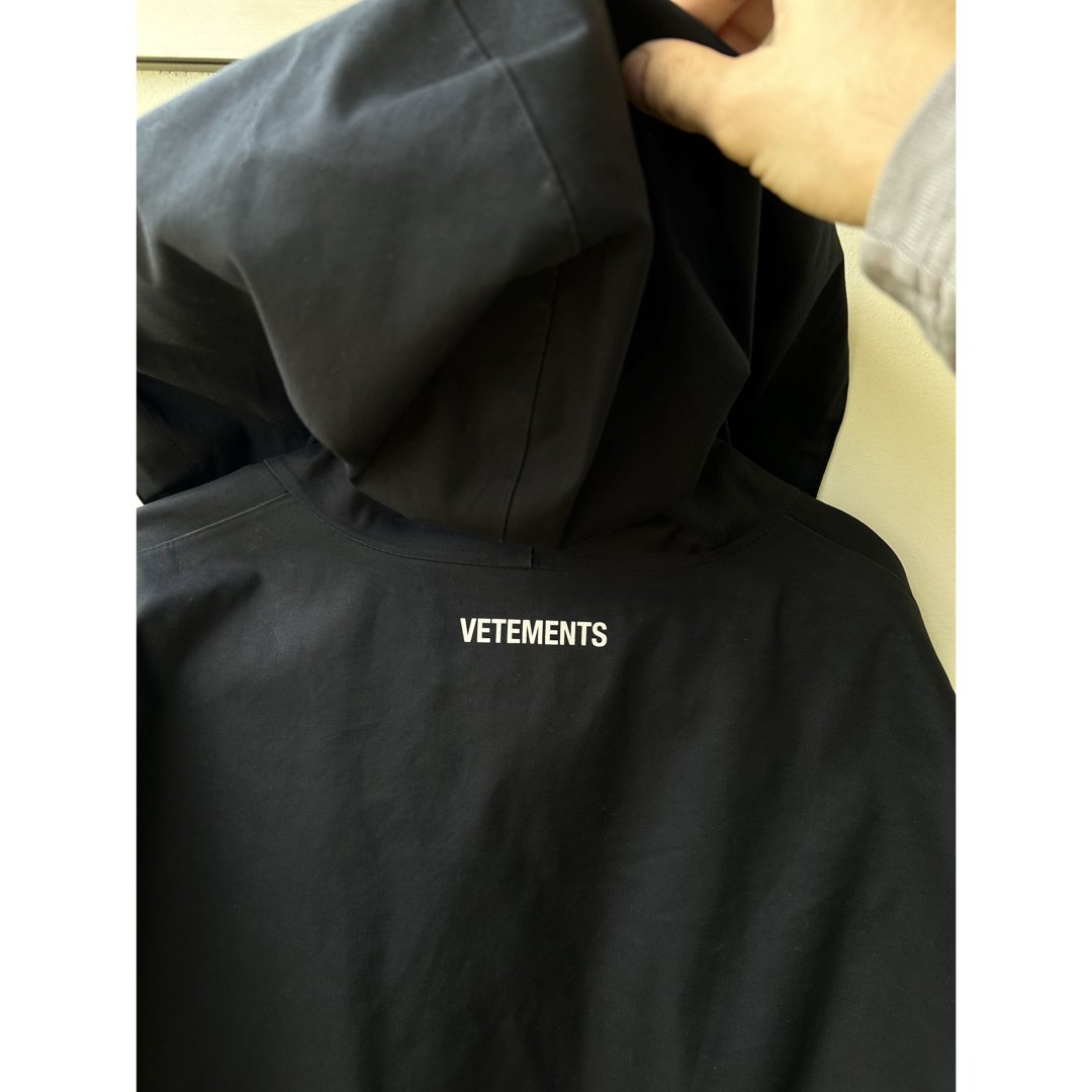 VETEMENTS - 17SS vetements × mackinstosh レインコートの通販 VETEMENTS - 17SS vetements × mackinstosh レインコートの通販