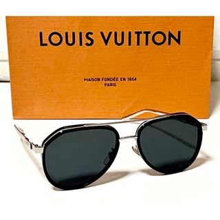 ルイヴィトン(LOUIS VUITTON)の✨極美品⚜️LOUIS VUITTON⚜️サングラス(サングラス/メガネ)