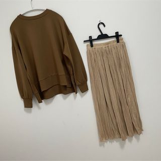 ビームス(BEAMS)のBEAMS HEART / ダンボールプルオーバー × プリーツスカート セット(ロングワンピース/マキシワンピース)