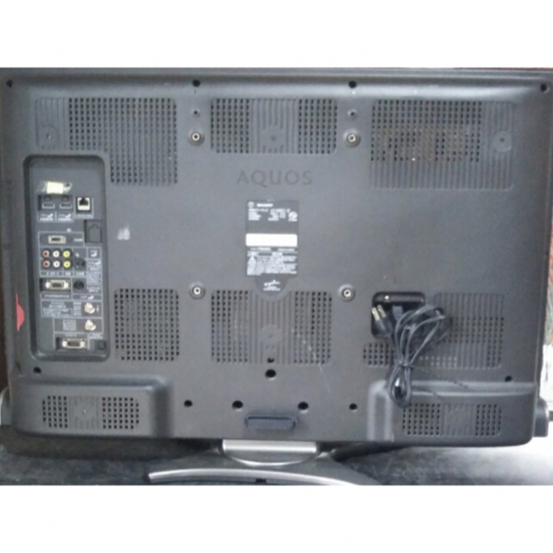 シャープ 液晶テレビ LC-32SC1 2010年製 黒色 リモコン付き シャープ 液晶テレビ LC-32SC1 2010年製 黒色 リモコン付き