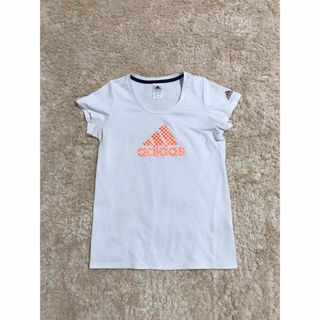 アディダス(adidas)のAdidas Tシャツ(Tシャツ(半袖/袖なし))