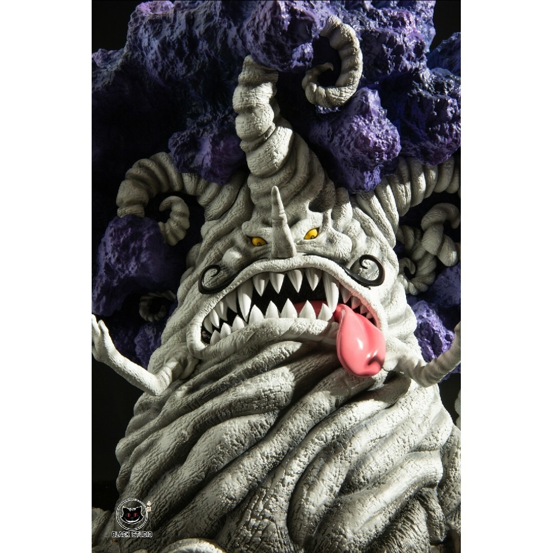 ワンピース フィギュア ビッグマム海賊団 キングバームの通販 by ワンピース フィギュア ビッグマム海賊団 キングバームの通販 by