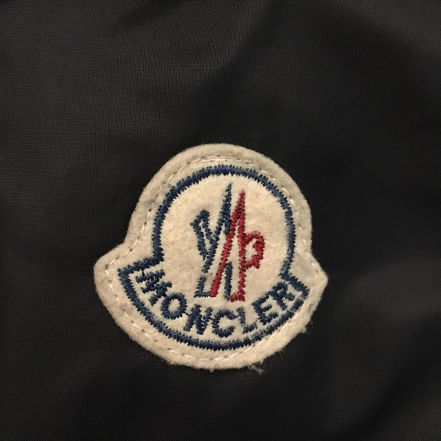 MONCLER(モンクレール)のモンクレール ブルゾンS メンズのジャケット/アウター(ブルゾン)の商品写真