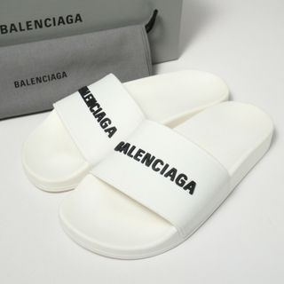 ■未使用品■BALENCIAGA バレンシアガ ≪POOL SLIDE RUBBER≫ラバー フラットサンダル スライドサンダル 靴 レディース サイズ24.5 ロゴ ホワイト イタリア製 ブランド古着【中古】20240411/GP6344