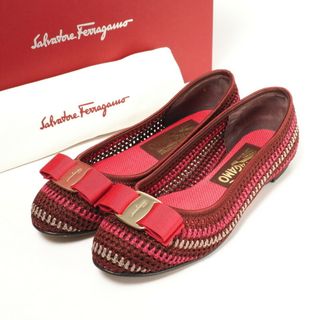 ■美品■Salvatore Ferragamo サルヴァトーレ フェラガモ《VARINA/ヴァリナ》ヴァラ バレエシューズ フラットパンプス 靴  サイズ 4.5D（22cm相当）リボン マクラメ イタリア製 ブランド古着【中古】20240401/GP6377(ハイヒール/パンプス)