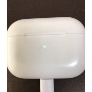 アップル(Apple)のAir Pods Pro 充電器 稼働品(バッテリー/充電器)