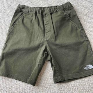 ザノースフェイス(THE NORTH FACE)のノースフェイス　カーキハーフパンツ150cm(パンツ/スパッツ)