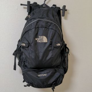 THE NORTH FACE - 【ノースフェイス】リュック　黒ベンチャー　デイバック　　刺繍