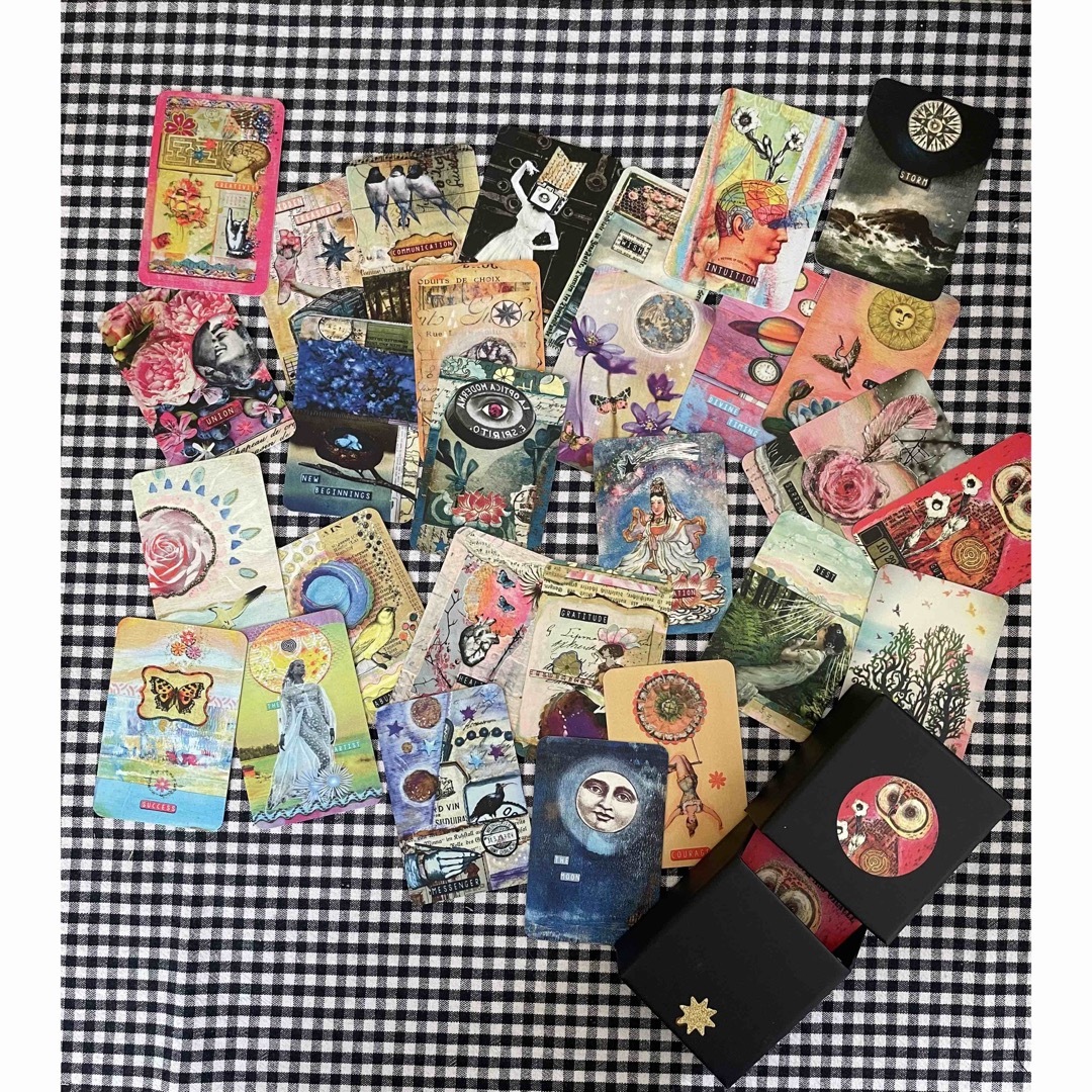新品未開封】オラクルカード【正規品】 新品未開封】オラクルカード【正規品】