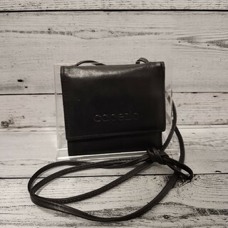 CAPEZIO 折り畳み財布　ストラップ　ブラック(折り財布)
