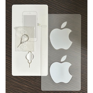 アップル(Apple)のApple 純正　ステッカー1枚　シムピン2個(その他)