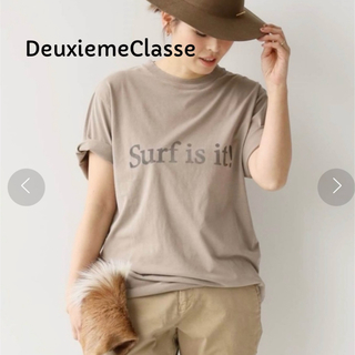 Deuxieme Classe Surf is it Tシャツ