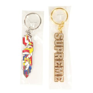 シュプリーム(Supreme)の新品 Supreme シュプリーム キーチェーン キーホルダー 2種セット Block Logo Keychain Delta Logo Keychain ゴールド マルチカラー ファッション アイテム 小物 雑貨【メンズ】(その他)