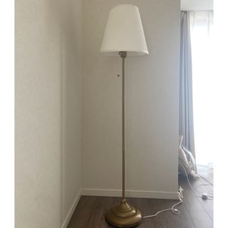 イケア(IKEA)の未使用品　IKEA ARSTID オースティード（フロアランプ）(フロアスタンド)