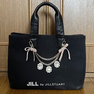 ジルバイジルスチュアート(JILL by JILLSTUART)のジルバイジルスチュアート ジュエルリボントートバッグ 大 ブラック(トートバッグ)