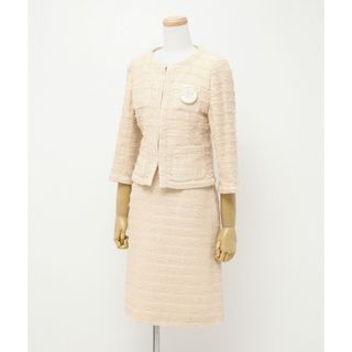 クレージュ(Courreges)の■美品■Courreges クレージュ ツイード セットアップ スーツ ノーカラージャケット+スカート サイズ38 フォーマル セレモニー イミテーションオパール付き ベージュ ブランド古着【中古】20231027/GO6688(スーツ)