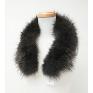 ■美品■高級毛皮■SAGA FURS サガファー FUR COLLECTION フォックス FOX ファー ショール ティペット マフラー 襟巻 ストール グレー小物【中古】20231108/GO7562(ロングコート)