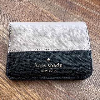 ケイトスペードニューヨーク(kate spade new york)のkate spade 2つおり　ミニ財布　新品未使用　ベージュ系(財布)