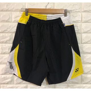 ヨネックス(YONEX)のヨネックス　ハーフパンツ　M 黒　黄色　ベリークール(ウェア)