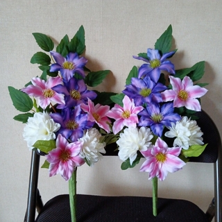 仏花、お供え花、紫とピンクのクレマチス　造花お花のみ一対(その他)
