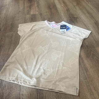 ヨネックス(YONEX)の新品 タグ付 ヨネックス バドミントン 半袖 ゲームシャツ Oサイズ(バドミントン)