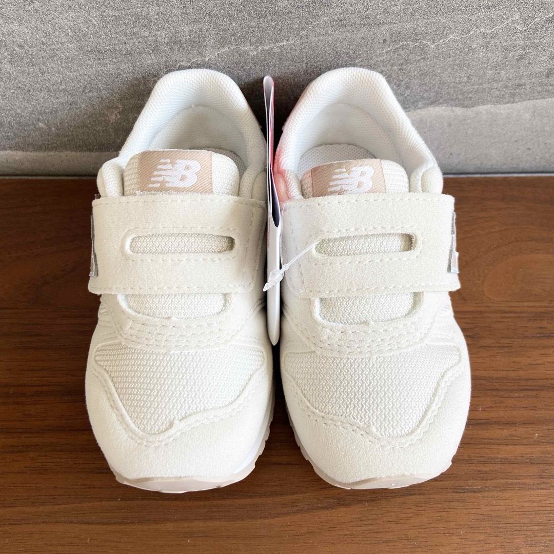 New Balance - 【新品】15センチ ライトベージュ ニューバランス New Balance - 【新品】15センチ ライトベージュ ニューバランス