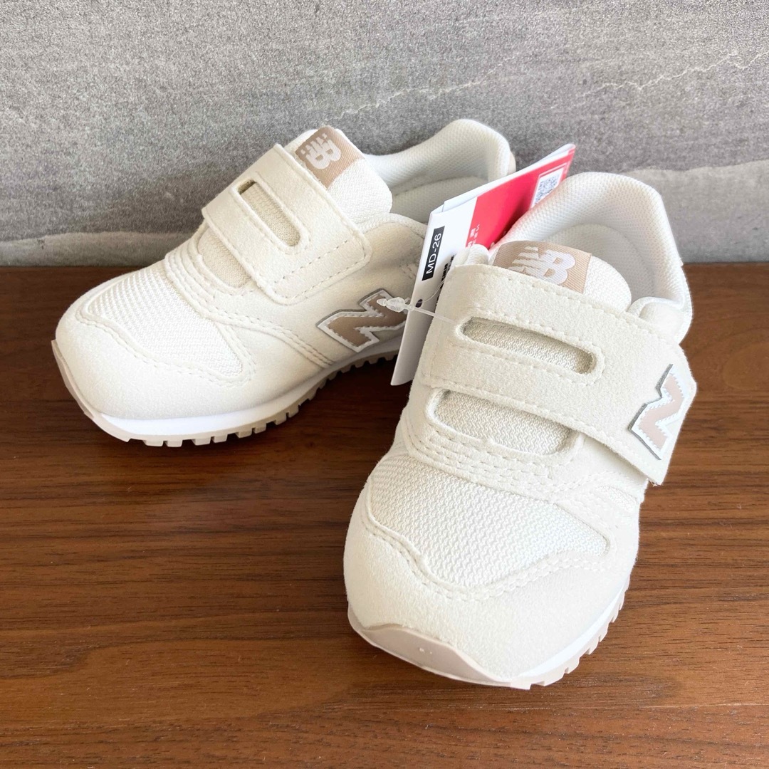 New Balance - 【新品】13センチ ライトベージュ ニューバランス New Balance - 【新品】13センチ ライトベージュ ニューバランス